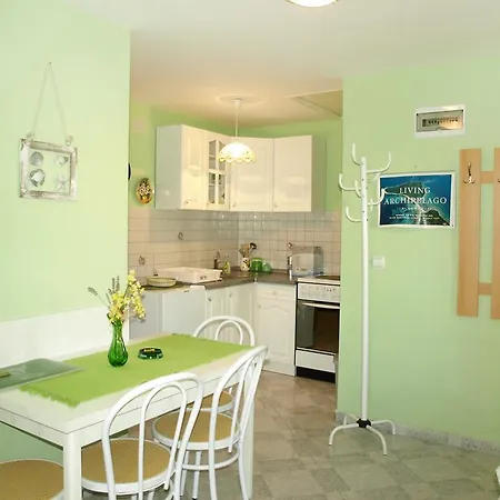 Apartment Kukljica 1